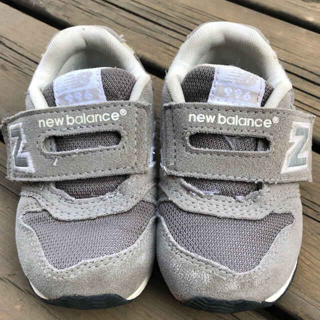 New Balance(ニューバランス)のニューバランス 996 13.0cm グレー キッズ/ベビー/マタニティのベビー靴/シューズ(~14cm)(スニーカー)の商品写真