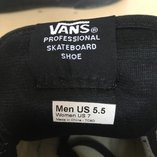 VANS(ヴァンズ)のVANS HALF CAB 23.5センチ程度 メンズの靴/シューズ(スニーカー)の商品写真