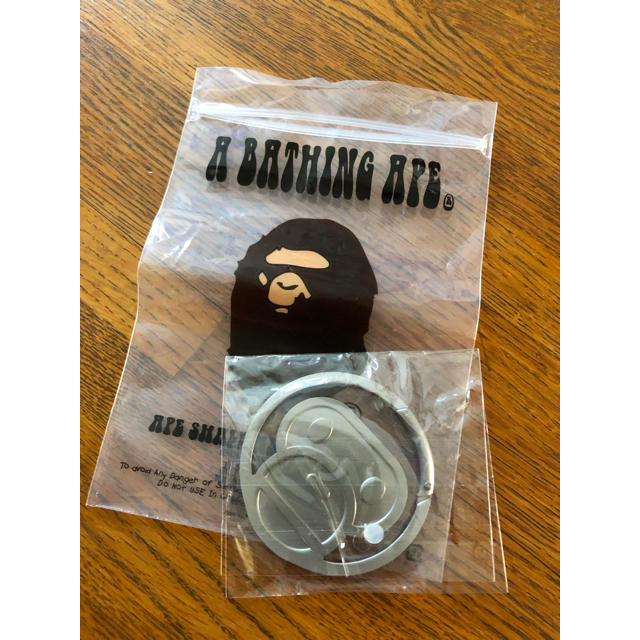 A BATHING APE(アベイシングエイプ)のA BATHING APE   ベビーマイロカラビナ メンズのファッション小物(キーホルダー)の商品写真