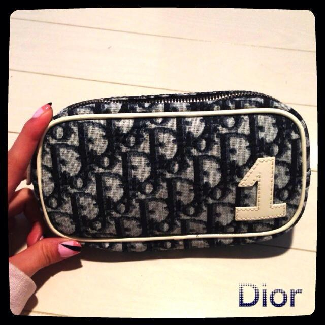 Dior(ディオール)のDiorのポーチ♡ レディースのファッション小物(ポーチ)の商品写真