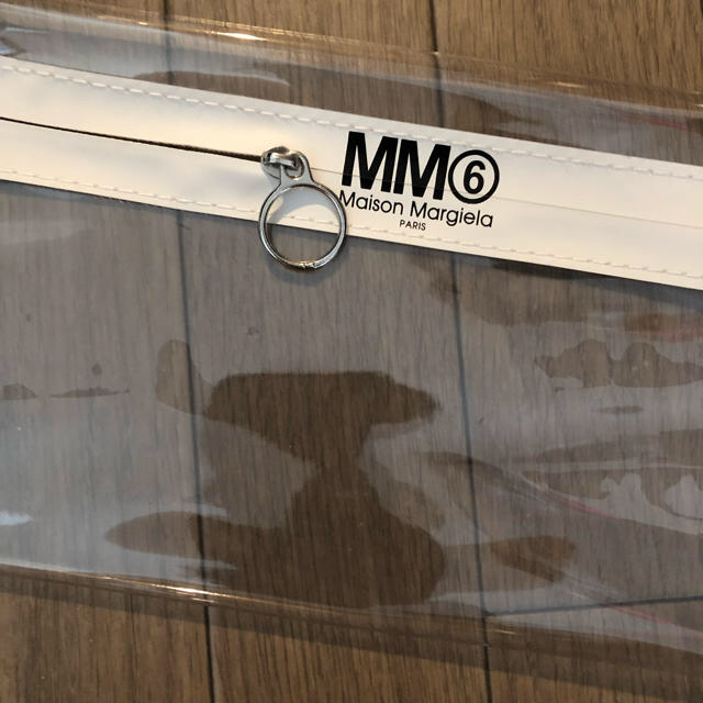MM6(エムエムシックス)のMM6 メゾン マルジェラ　クリアポーチ レディースのファッション小物(ポーチ)の商品写真