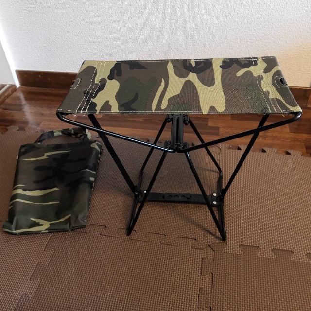 迷彩柄 折りたたみチェア インテリア/住まい/日用品の椅子/チェア(折り畳みイス)の商品写真