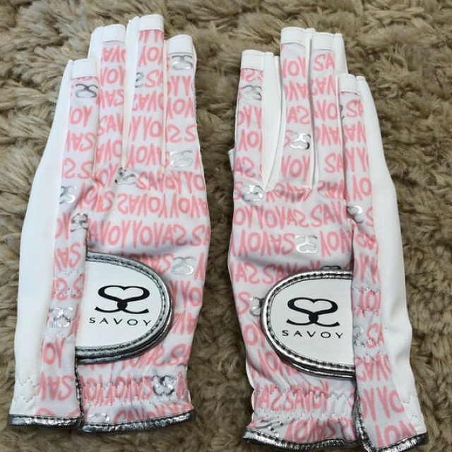 TIGORA(ティゴラ)の⭐️bjnd&様専用⭐️ゴルフウェア、手袋セット スポーツ/アウトドアのゴルフ(ウエア)の商品写真