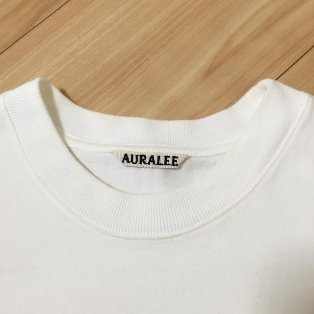 YAECA(ヤエカ)のAURALEE  Tシャツ レディースのトップス(Tシャツ(半袖/袖なし))の商品写真