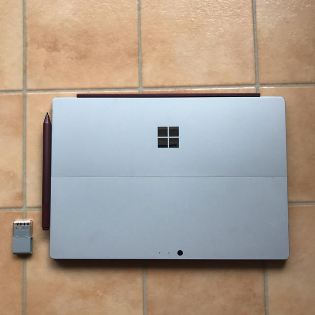 Microsoft(マイクロソフト)のSurface Pro  Model 1796 スマホ/家電/カメラのPC/タブレット(ノートPC)の商品写真