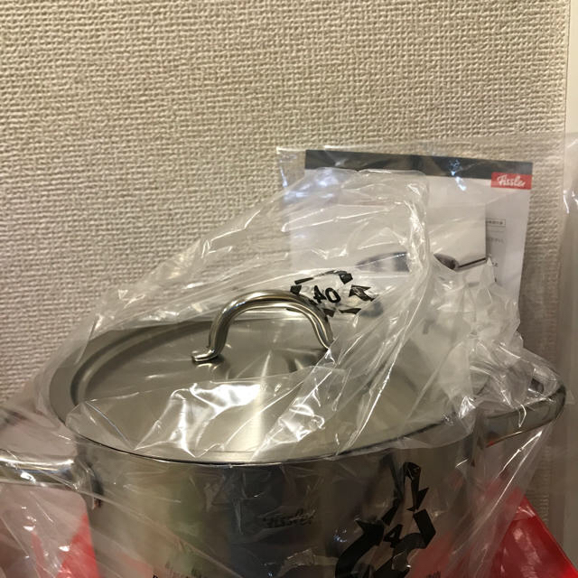 Fissler(フィスラー)のフィスラー シチューポット20㎝ 新品 インテリア/住まい/日用品のキッチン/食器(鍋/フライパン)の商品写真