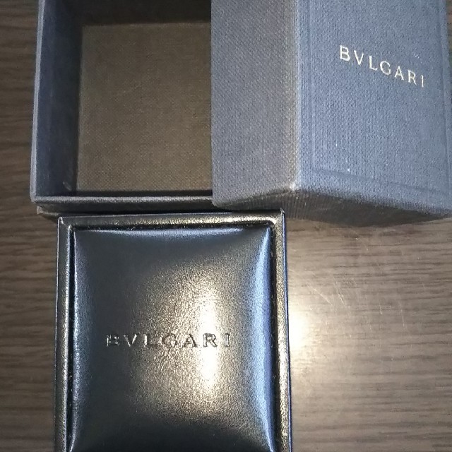 BVLGARI(ブルガリ)のBVLGARIビーゼロワン（ゴールドリング） レディースのアクセサリー(リング(指輪))の商品写真