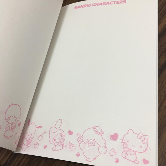 サンリオ(サンリオ)のSanrio/ノート/サンリオ エンタメ/ホビーのおもちゃ/ぬいぐるみ(キャラクターグッズ)の商品写真