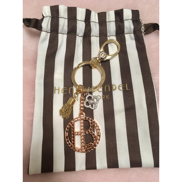 Henri Bendel ヘンリベンデル キーチャーム