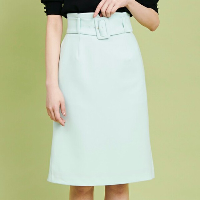 【値下げしました】31Sons de mode バックフリルタイトスカート