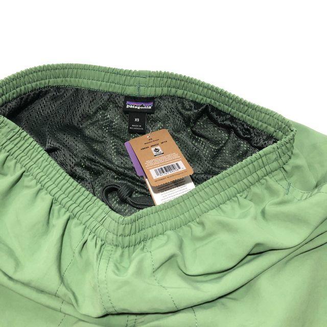 patagonia(パタゴニア)のパタゴニア　バギーズ 　ロング　７インチ　XSサイズ　Matcha Green メンズのパンツ(ショートパンツ)の商品写真