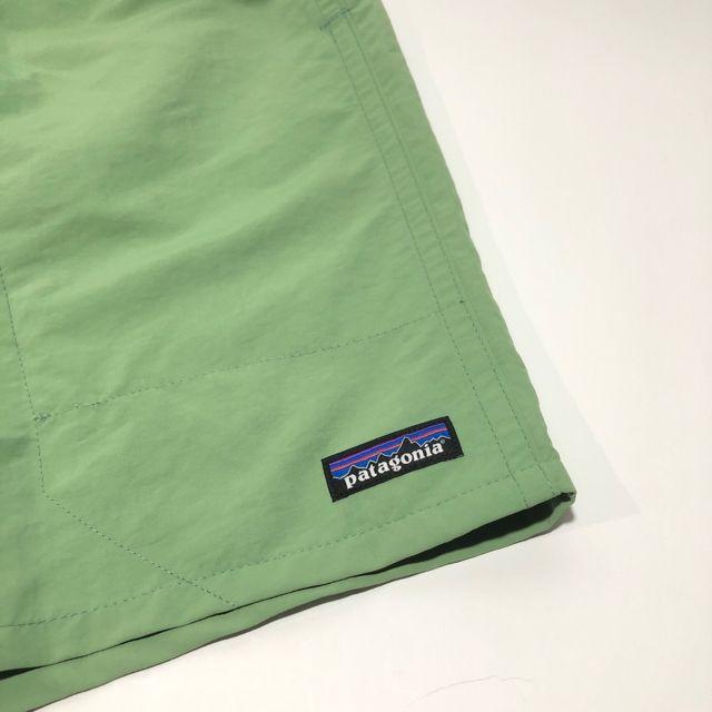 patagonia(パタゴニア)のパタゴニア　バギーズ 　ロング　７インチ　XSサイズ　Matcha Green メンズのパンツ(ショートパンツ)の商品写真