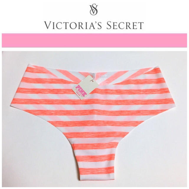 Victoria's Secret(ヴィクトリアズシークレット)の【りしゃこさま専用】VS ショーツ 2枚 レディースのルームウェア/パジャマ(ルームウェア)の商品写真