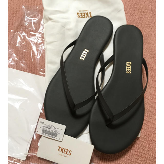 新品未使用 TKEES サンダル 38