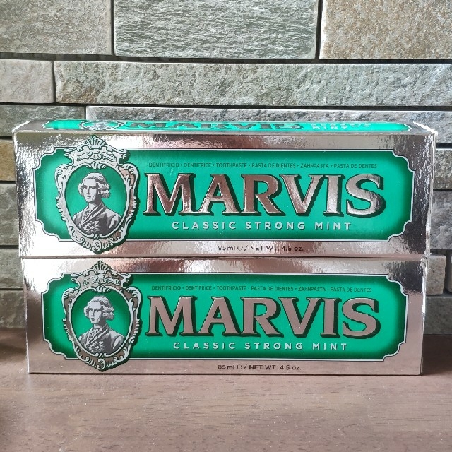 MARVIS(マービス)の【新品未使用】MARVIS 特別セット　7本セット＋85ml２本セット  コスメ/美容のオーラルケア(歯磨き粉)の商品写真