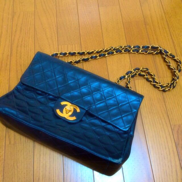 新着商品 CHANEL - マトラッセ シャネル 正規 値下げ中 ショルダーバッグ 新着商品 CHANEL - マトラッセ シャネル 正規 値下げ中 ショルダーバッグ
