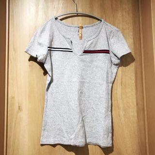 トミーヒルフィガー(TOMMY HILFIGER)の美品 トミー tシャツ(Tシャツ(半袖/袖なし))