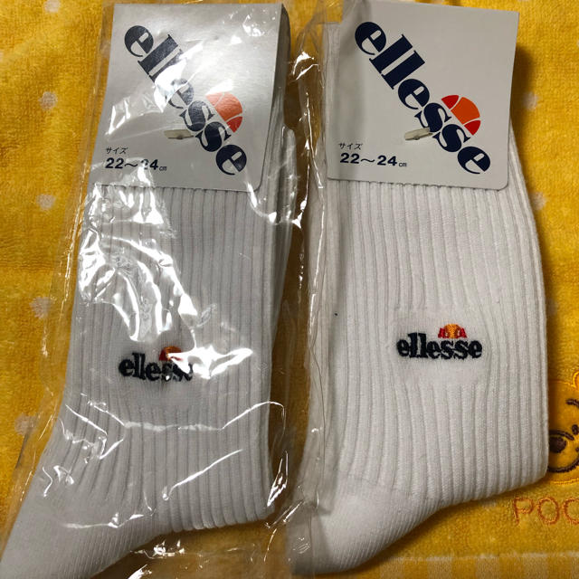 ellesse(エレッセ)の新品！ellesse エレッセ 靴下 M 22-24 ホワイト 2足組 レディースのレッグウェア(ソックス)の商品写真