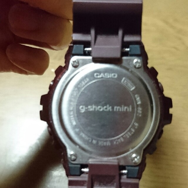 G-SHOCK(ジーショック)の期間限定値下げ CASIO Gshock mini GMN-692-5JR メンズの時計(腕時計(デジタル))の商品写真