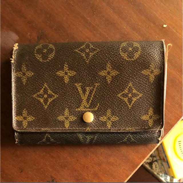 LOUIS VUITTON(ルイヴィトン)のルイヴィトン財布 メンズのファッション小物(折り財布)の商品写真