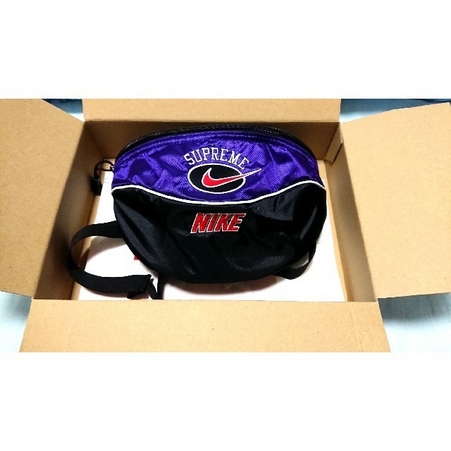 Supreme®/Nike® Shoulder Bag purple