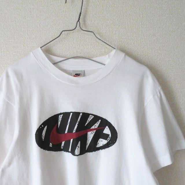 NIKE - 90s NIKE スウォッシュ tシャツ 白 古着 レディース vintageの ...