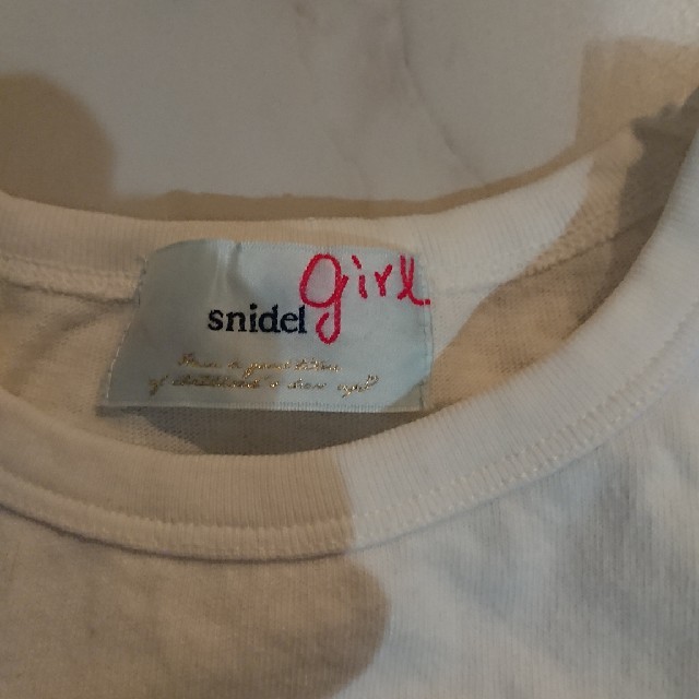 SNIDEL(スナイデル)のsnidelgirl ミッキーTシャツ  新品未使用品 キッズ/ベビー/マタニティのキッズ服女の子用(90cm~)(Tシャツ/カットソー)の商品写真