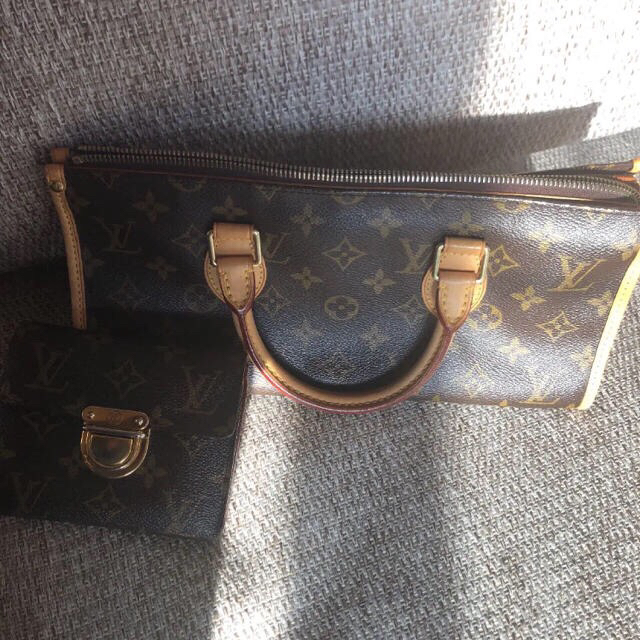 louis vuitton  ハンドバッグバッグ