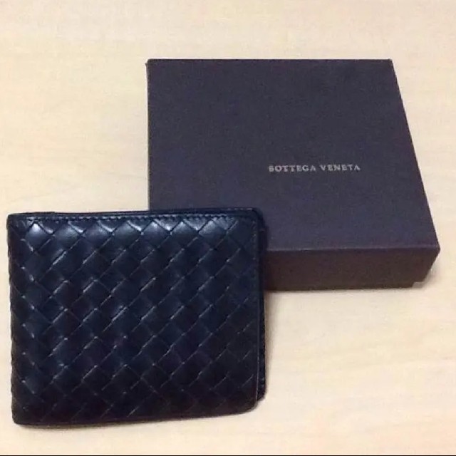 Bottega Veneta(ボッテガヴェネタ)のボッテガヴェネタ　折り財布　黒 メンズのファッション小物(折り財布)の商品写真