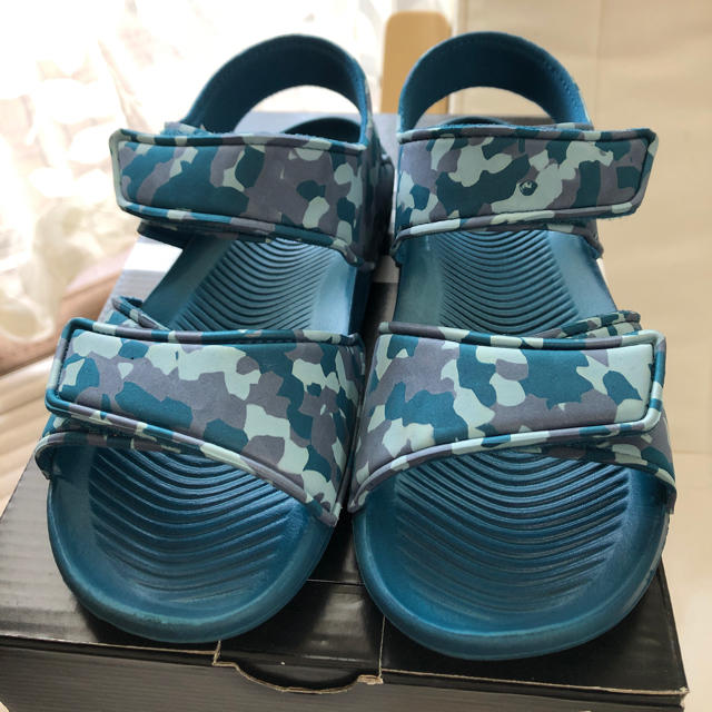adidas(アディダス)のほぼ新品❗️アディダス サンダル 21センチ キッズ/ベビー/マタニティのキッズ靴/シューズ(15cm~)(サンダル)の商品写真