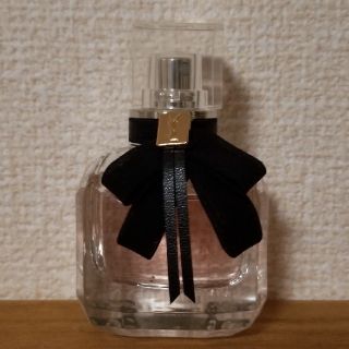 イヴサンローランボーテ(Yves Saint Laurent Beaute)のイヴ・サンローラン　モンパリ　オーデパルファム(香水(女性用))