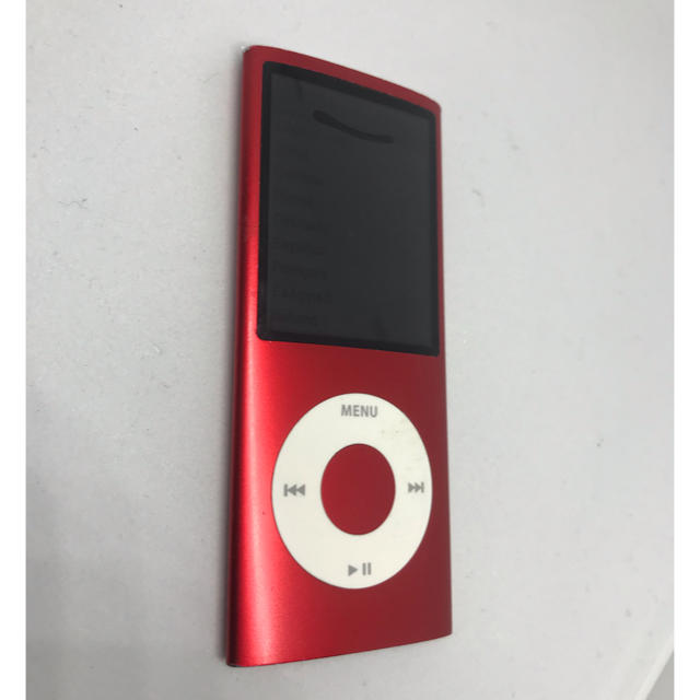 Apple(アップル)の34【送料無料】iPodnano4世代　8GB プロダクトレッド スマホ/家電/カメラのオーディオ機器(ポータブルプレーヤー)の商品写真