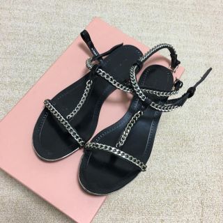 ザラ(ZARA)のザラ ブラック チェイン サンダル(サンダル)