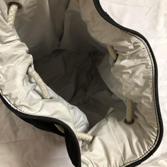 CHANEL(シャネル)のCHANEL シャネル 巾着 ショルダー バッグ プールバッグ キャンバス 黒 レディースのバッグ(ショルダーバッグ)の商品写真