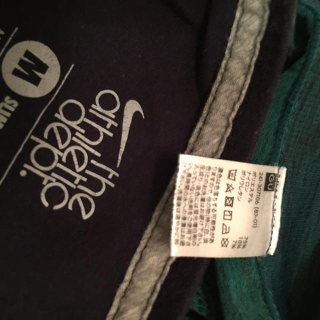 GU(ジーユー)の新品未使用のGU レギンスと、おまけに、ナイキTシャツ レディースのレッグウェア(レギンス/スパッツ)の商品写真