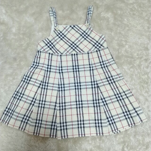 BURBERRY(バーバリー)のBURBERRY　ワンピース110㎝ キッズ/ベビー/マタニティのキッズ服女の子用(90cm~)(ワンピース)の商品写真