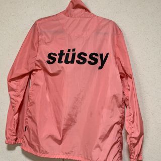 ステューシー(STUSSY)のSTUSSY コーチジャケット ピンク(ナイロンジャケット)