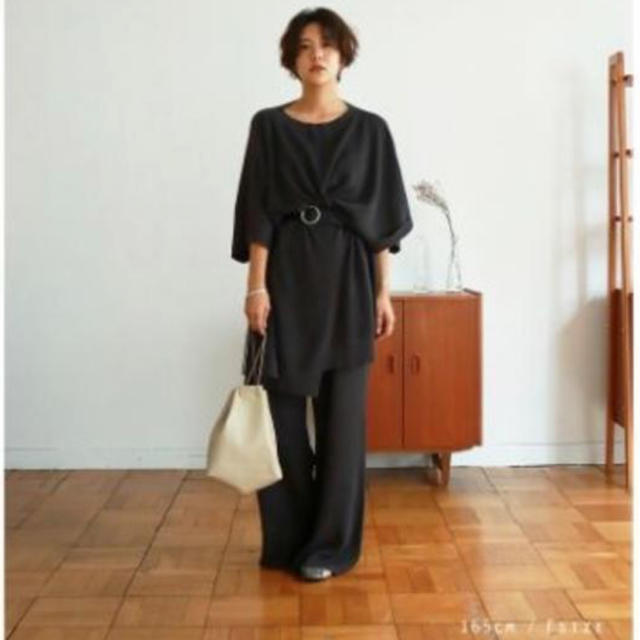 TODAYFUL(トゥデイフル)のTODAYFUL linen knit poncho チャコール 未使用 レディースのトップス(チュニック)の商品写真