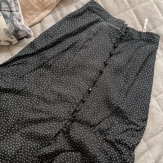 フィーニー(PHEENY)のPHEENY rayon dot button-down skirt (ロングスカート)