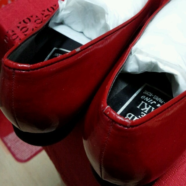 赤のバレエシューズ♪ レディースの靴/シューズ(ハイヒール/パンプス)の商品写真