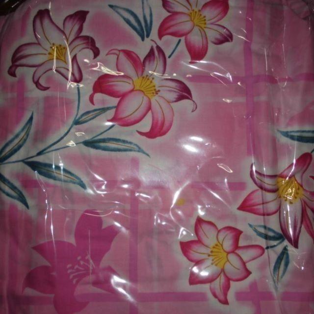通常価格10000円❣️新品・可憐なピンク地に百合の花柄の高級仕立て上がり浴衣