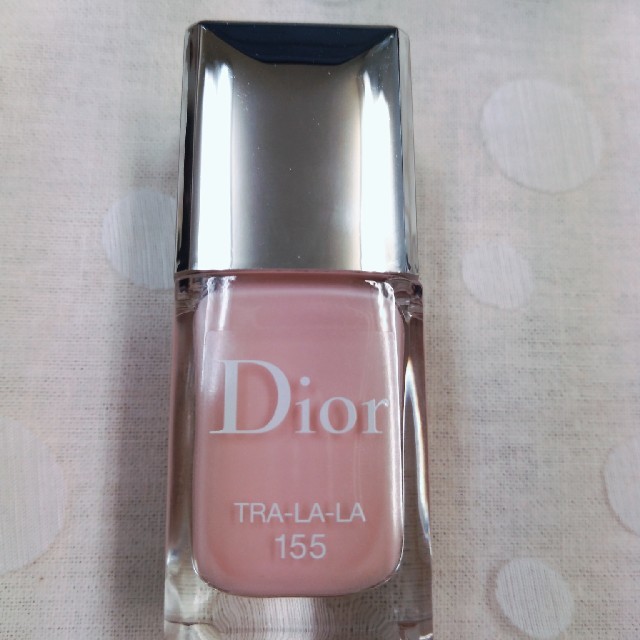 Dior(ディオール)のDior ヴェルニ🌸 ピンク3色セット🌸 コスメ/美容のネイル(マニキュア)の商品写真