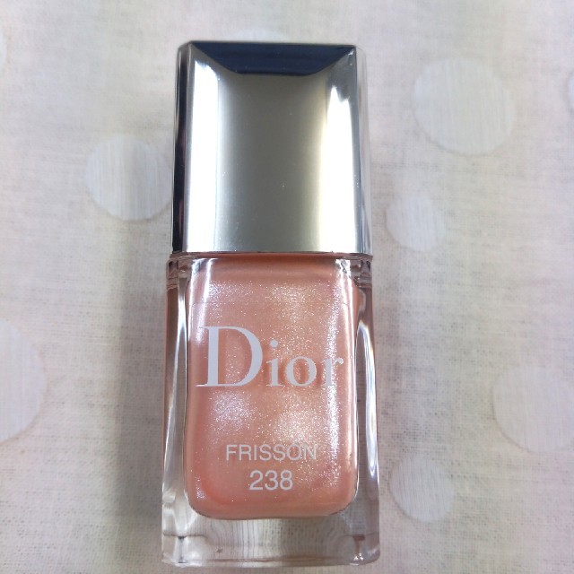 Dior(ディオール)のDior ヴェルニ🌸 ピンク3色セット🌸 コスメ/美容のネイル(マニキュア)の商品写真