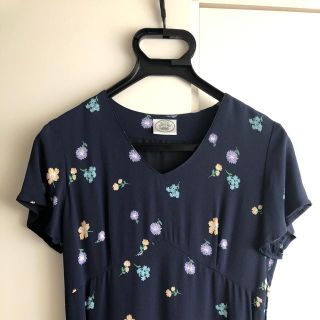 ローラアシュレイ(LAURA ASHLEY)のワンピース(ロングワンピース/マキシワンピース)