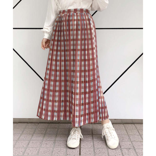 one after another NICE CLAUP(ワンアフターアナザーナイスクラップ)のプリーツロングスカート レディースのスカート(ロングスカート)の商品写真