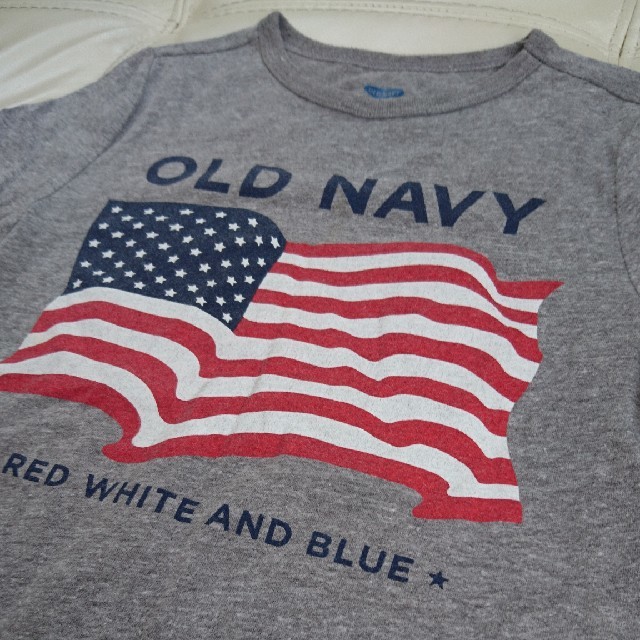 Old Navy(オールドネイビー)のオールドネイビーＴシャツ キッズ/ベビー/マタニティのキッズ服男の子用(90cm~)(Tシャツ/カットソー)の商品写真