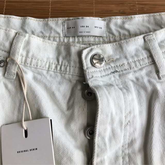 ZARA(ザラ)のZARA メンズ クロップドデニム 未使用 メンズのパンツ(デニム/ジーンズ)の商品写真