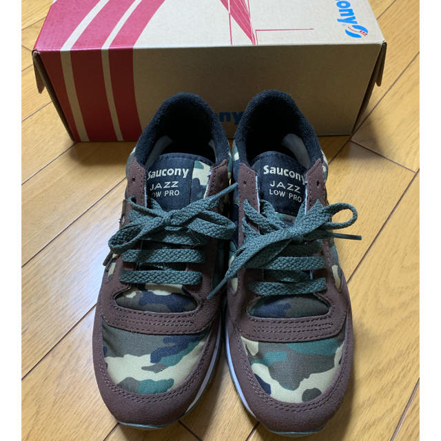 SAUCONY(サッカニー)のSaucony  サッカニー 迷彩スニーカー メンズの靴/シューズ(スニーカー)の商品写真