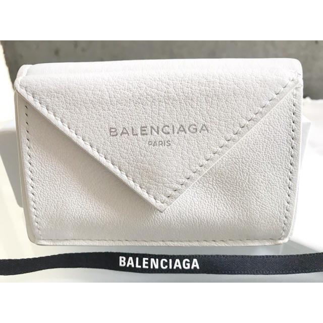 バレンシアガ BALENCIAGAペーパーミニウォレット 旧ロゴ ホワイト