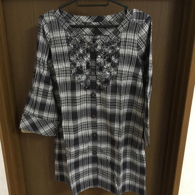ELLE(エル)の夏服レディース☆サイズ４０ レディースのトップス(チュニック)の商品写真